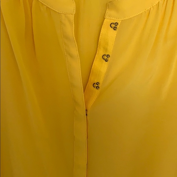 Banana Republic Yellow Silk Blouse - Picture 3 of 5